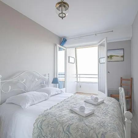 Apartament Les Marinas Front Of The