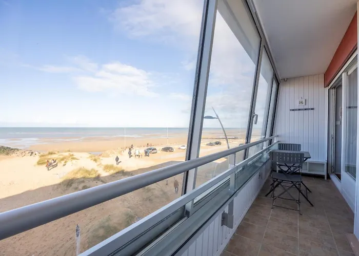 Les Marinas Front Of The Appartement Courseulles-sur-Mer